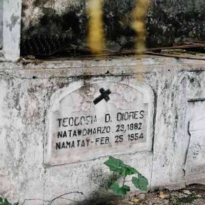 At Donya Pepang Cemetery
