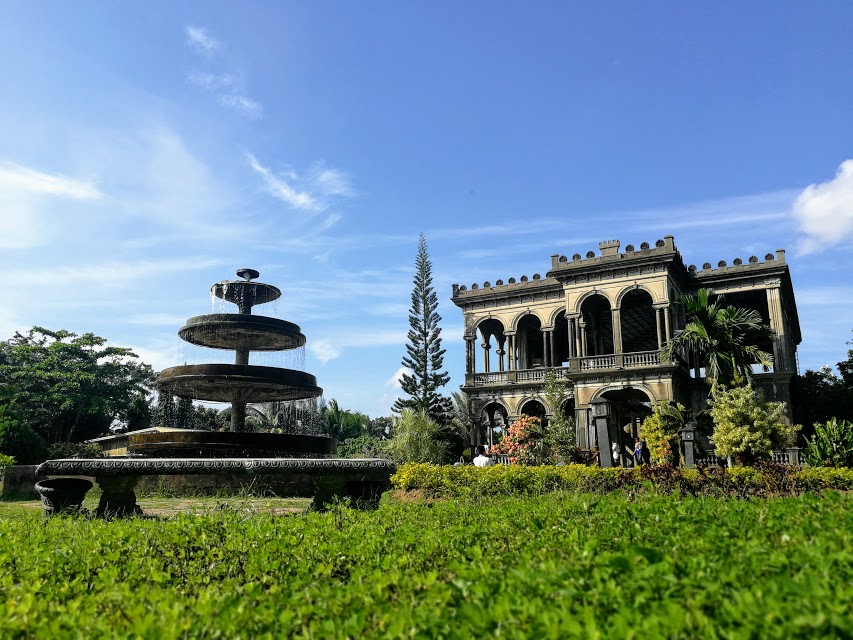 Kari sa Bacolod: The City of Smiles