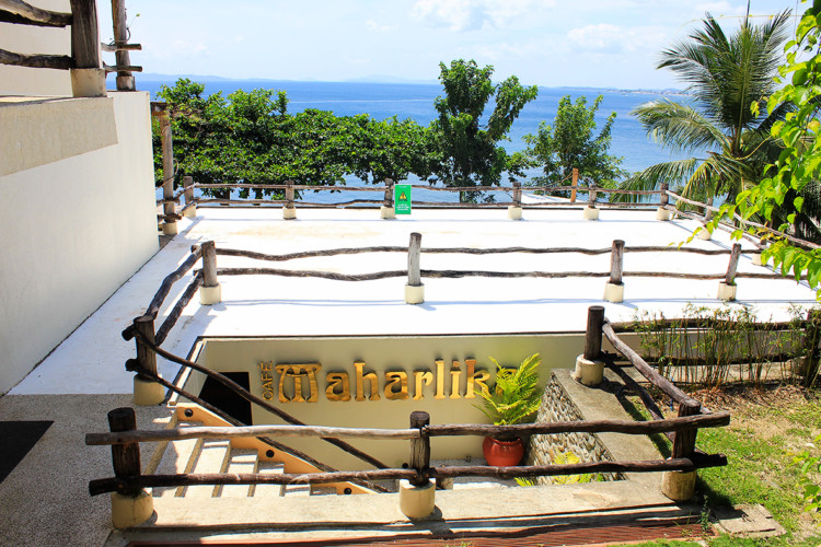 Cafe Maharlika - Almont Beach Resort